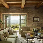 Castello Di Casole, A Belmond Hotel, Tuscany 酒店 5*