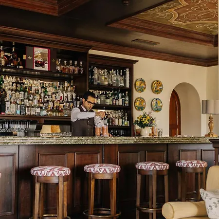 מלון Castello Di Casole, A Belmond Hotel, Tuscany
