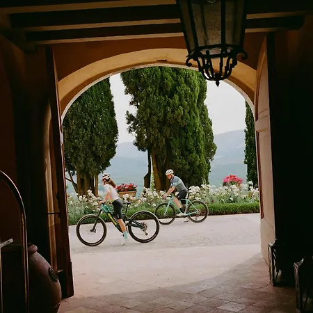 Castello Di Casole, A Belmond Hotel, Tuscany מלון 5*